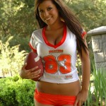 Briana Lee Hooters Girl
