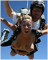 milf_free_falling_titties_09.jpg